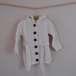 Little Girls White Cable Knit Sweater (12 months)